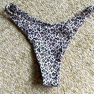 Lokahi Maile bottom, size small